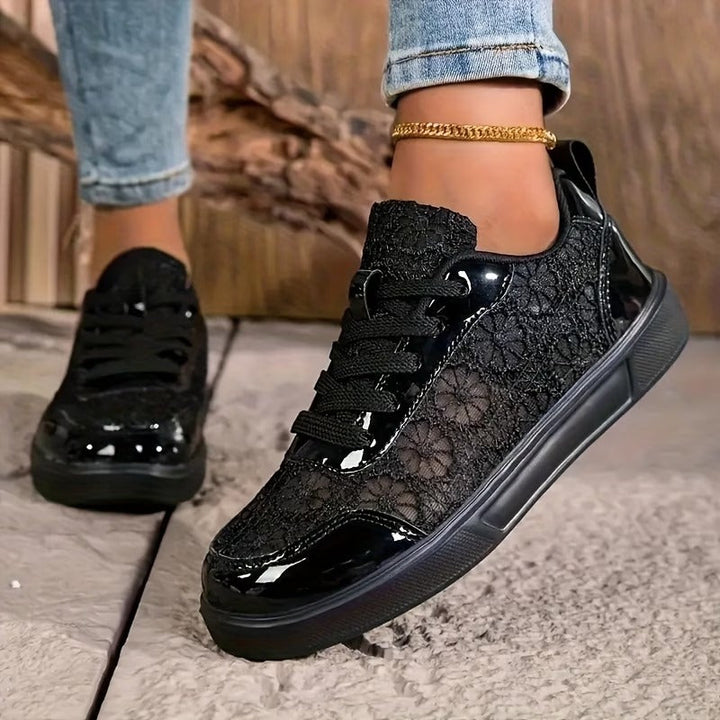 Lazo | Zapatillas de Encaje Floral